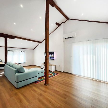 Stylish Loft Studio With Great View To Ardino 外观 照片
