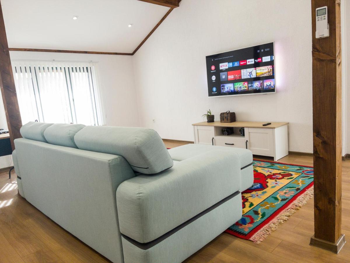 Stylish Loft Studio With Great View To Ardino 外观 照片