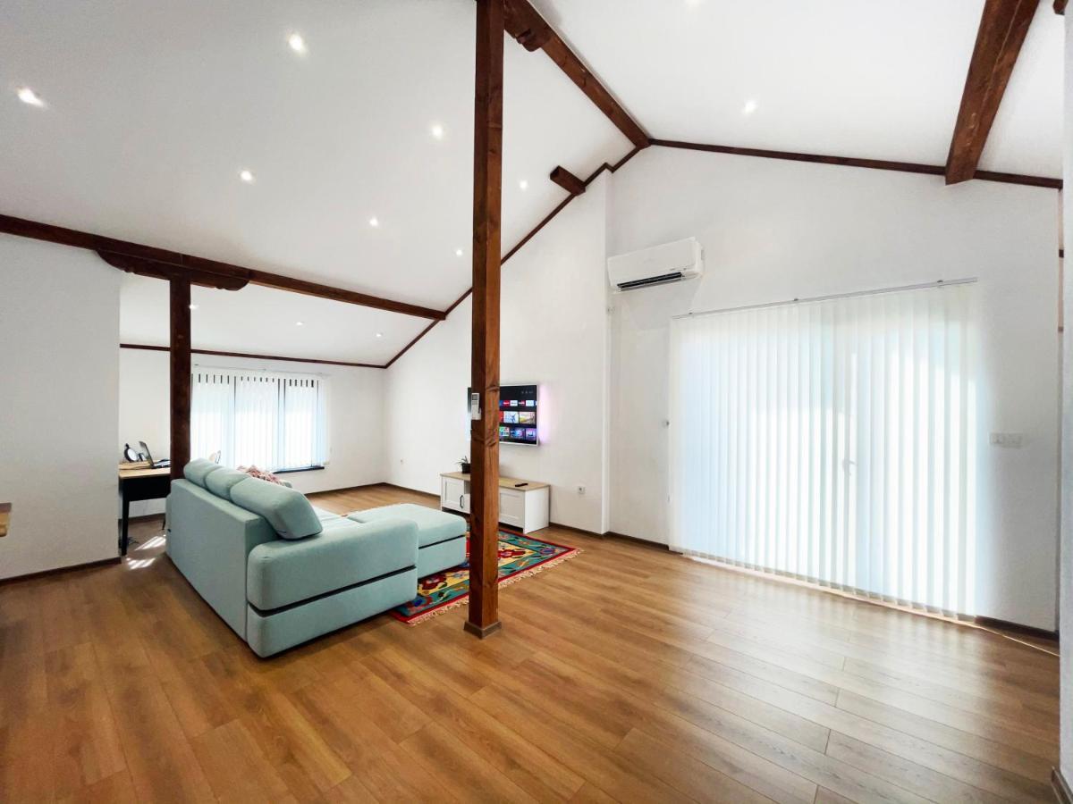 Stylish Loft Studio With Great View To Ardino 外观 照片